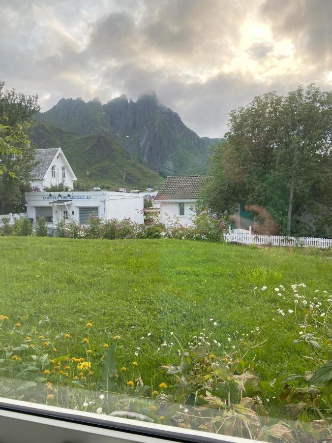 Lofoten Overnatting - Ballstad Luaran gambar