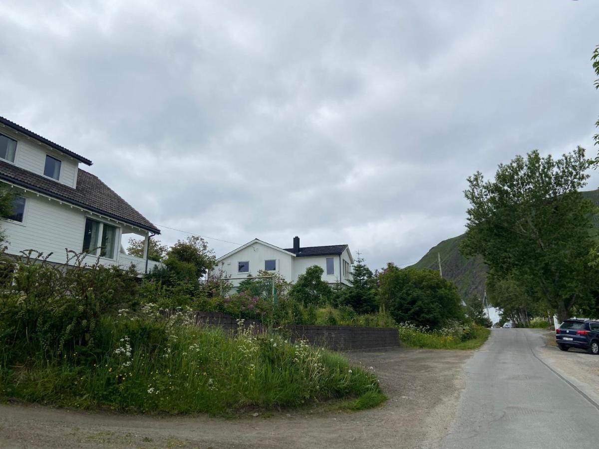 Lofoten Overnatting - Ballstad Luaran gambar
