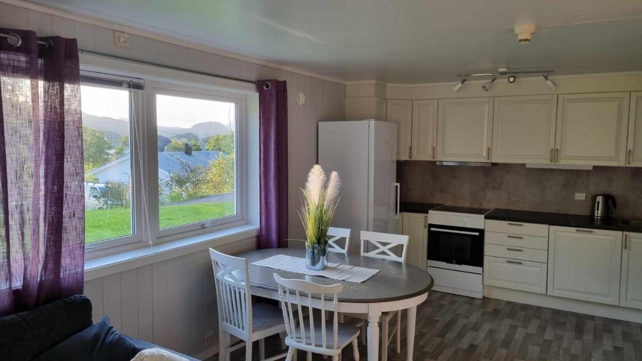 Lofoten Overnatting - Ballstad Luaran gambar